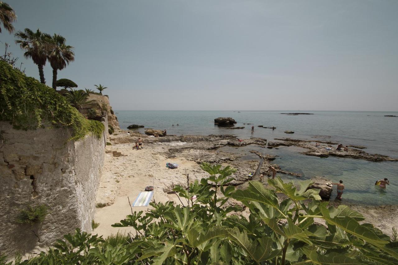 Le Bain Suite - Accanto Al Mare Vicinissima A Ortigia E Al Teatro Syracuse Exteriér fotografie